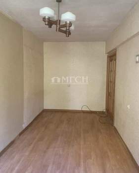 2-к квартира, вторичка, 43м2, 5/5 этаж