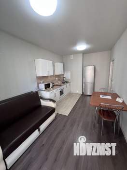 2-к квартира, вторичка, 56м2, 9/17 этаж